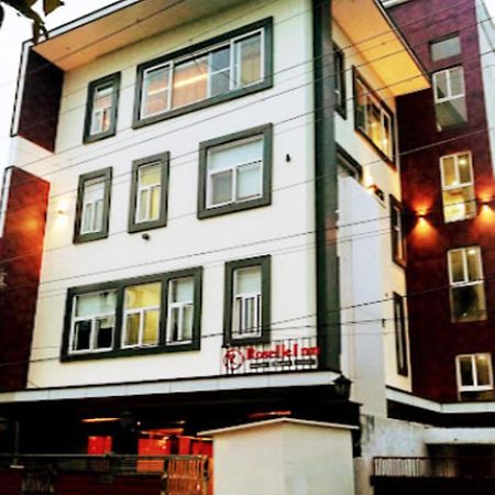 Fabhotel Roselle Inn Lucknow Eksteriør billede